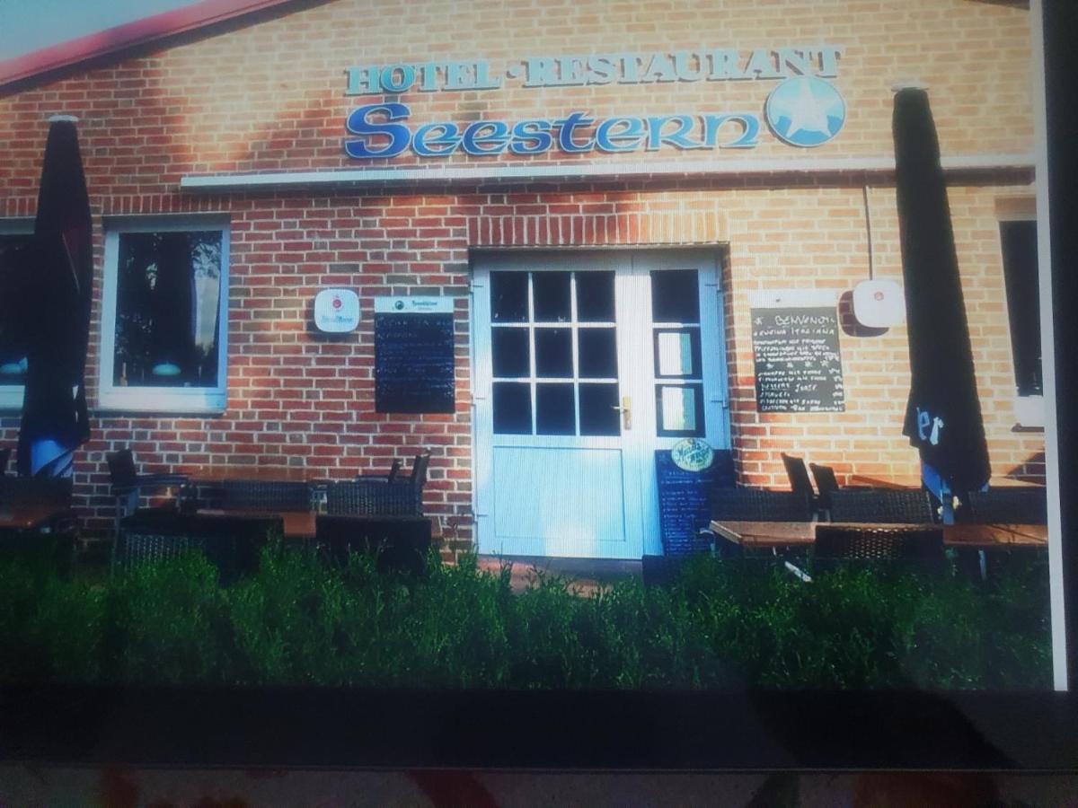 Gasthaus Zum Seestern Hotel Ravensbruck Exterior foto